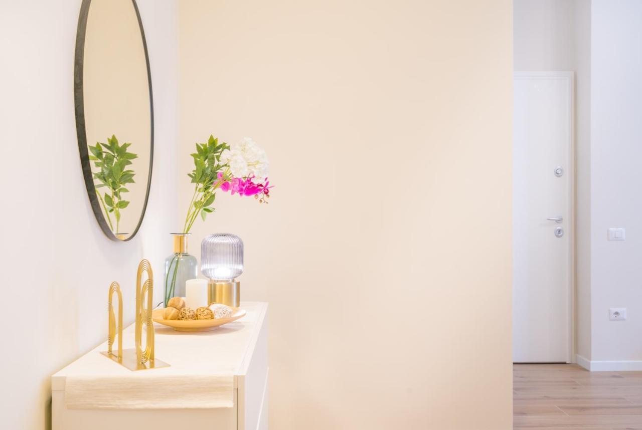 קליארי Puccini Apt - Centro Citta - Wifi - Ac מראה חיצוני תמונה