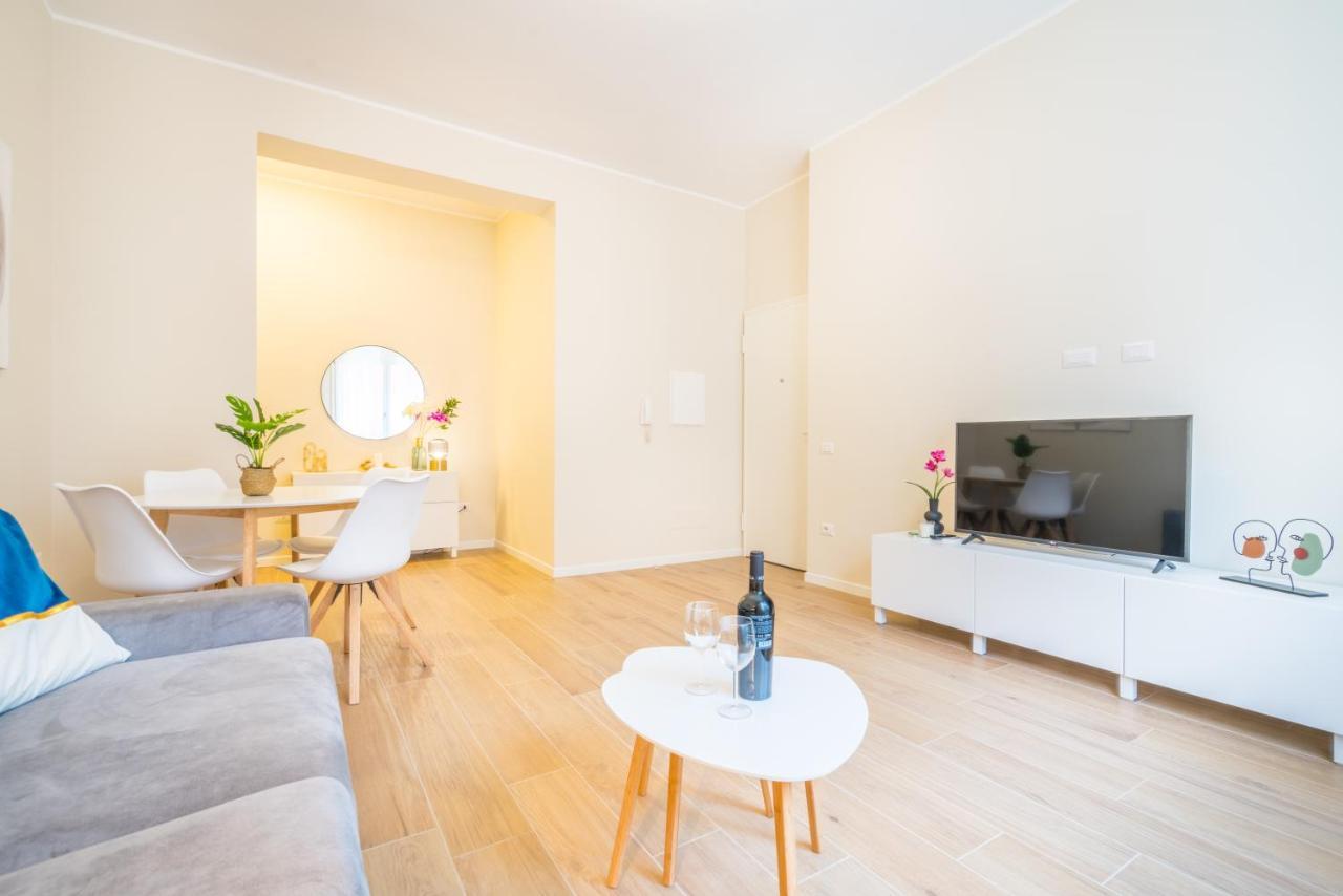 קליארי Puccini Apt - Centro Citta - Wifi - Ac מראה חיצוני תמונה