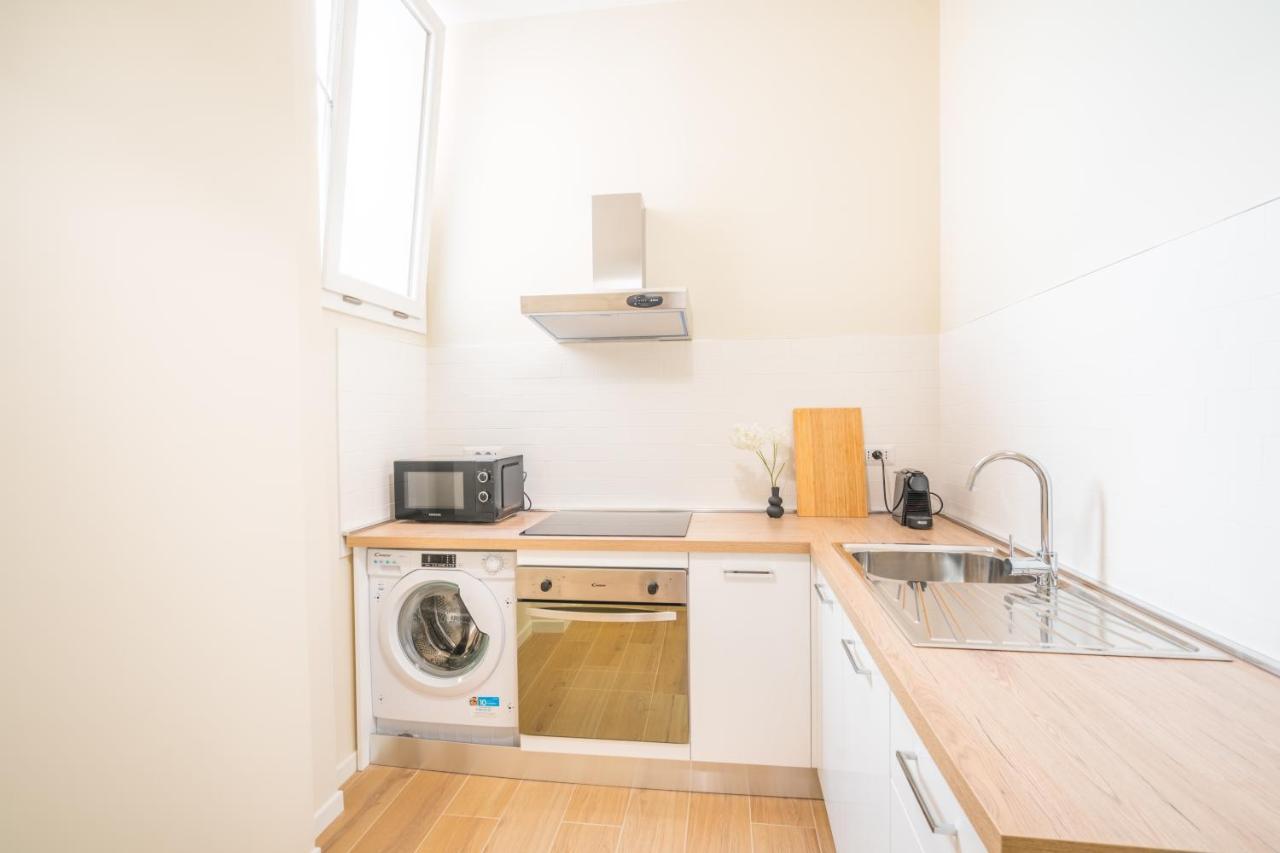 קליארי Puccini Apt - Centro Citta - Wifi - Ac מראה חיצוני תמונה