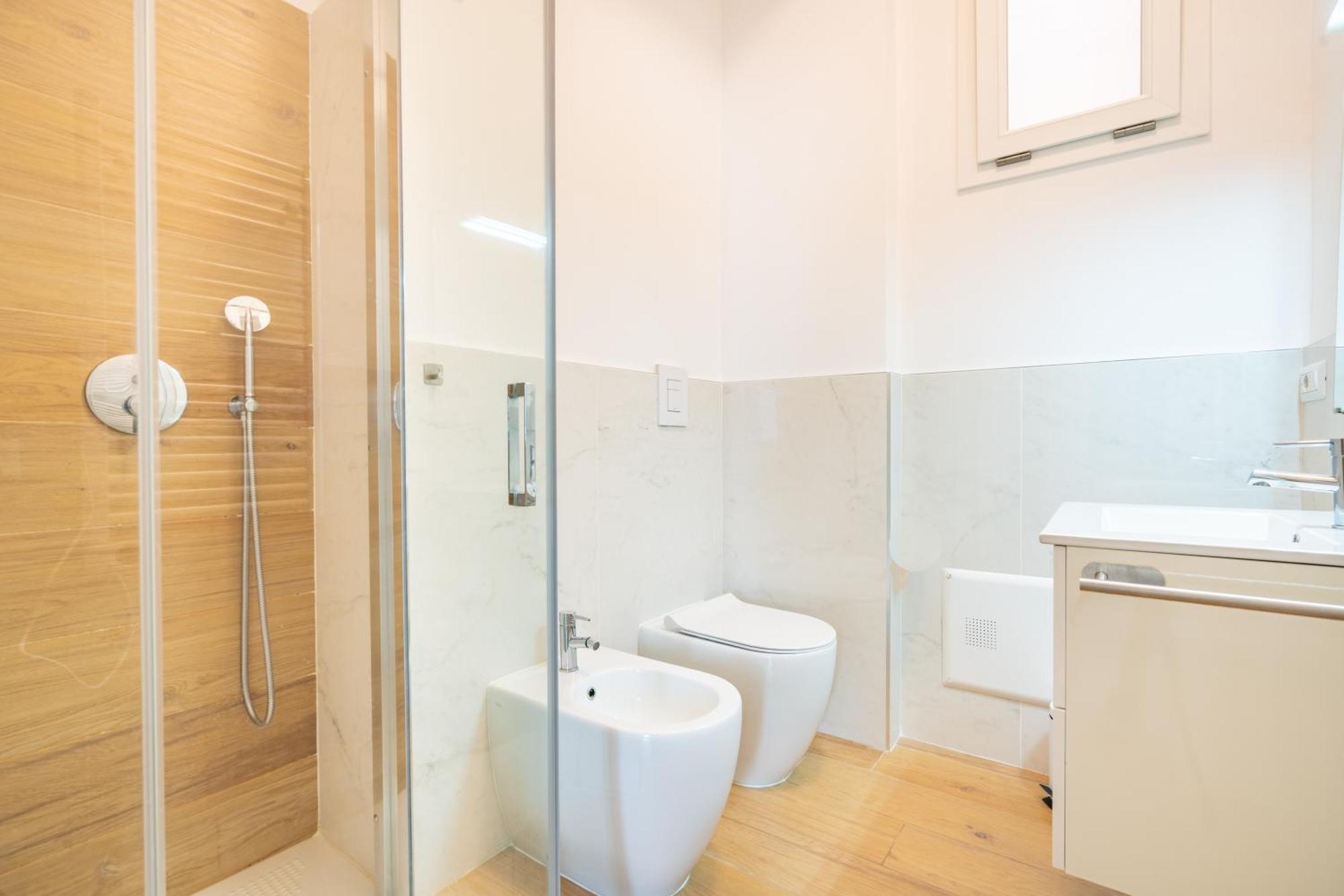 קליארי Puccini Apt - Centro Citta - Wifi - Ac מראה חיצוני תמונה